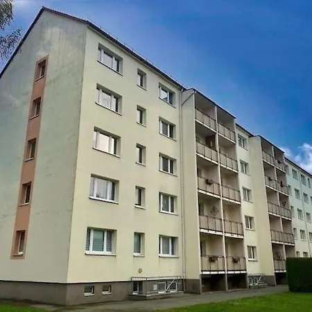 2-raum Treuen